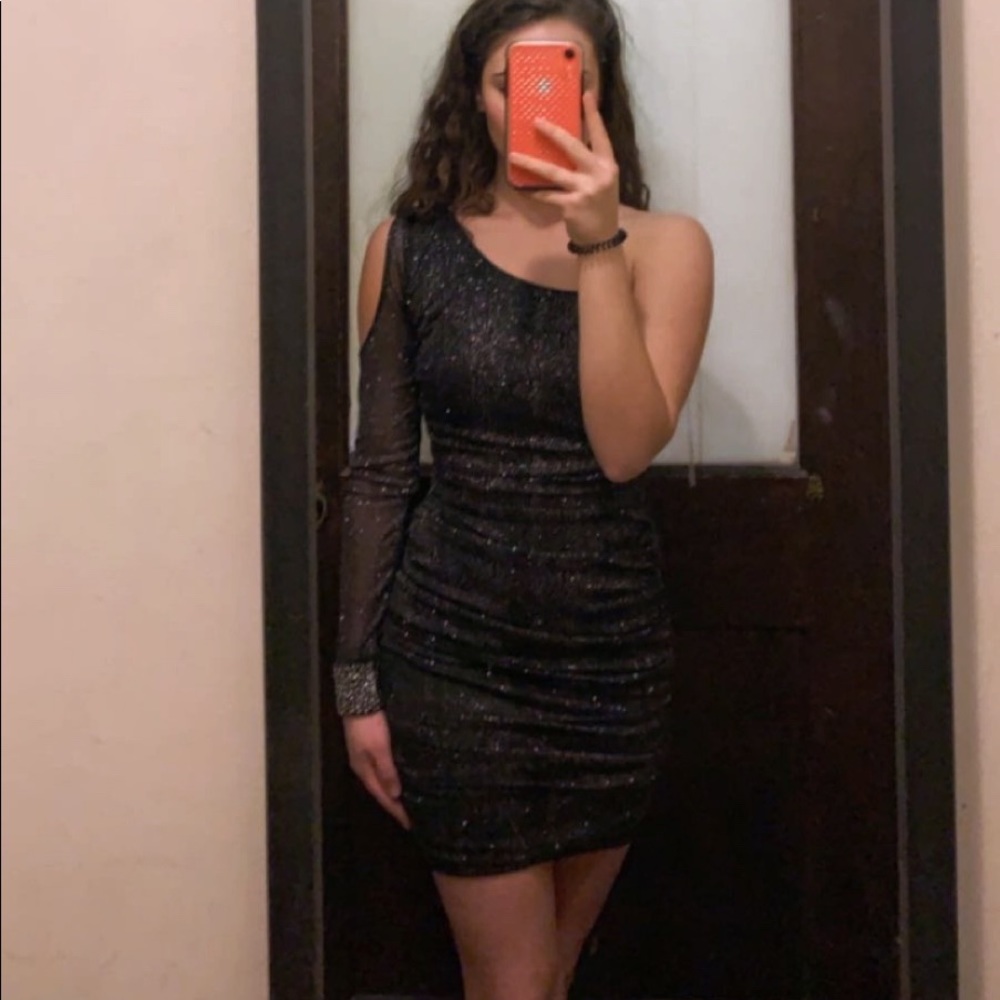 Charlotte Russe Black One Sleeve Bodycon Dress